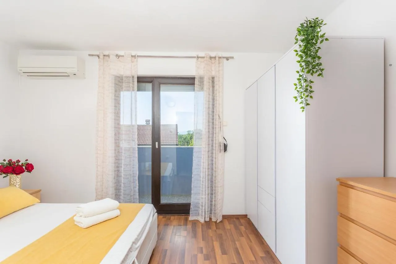 Villa House Serenity Njivice