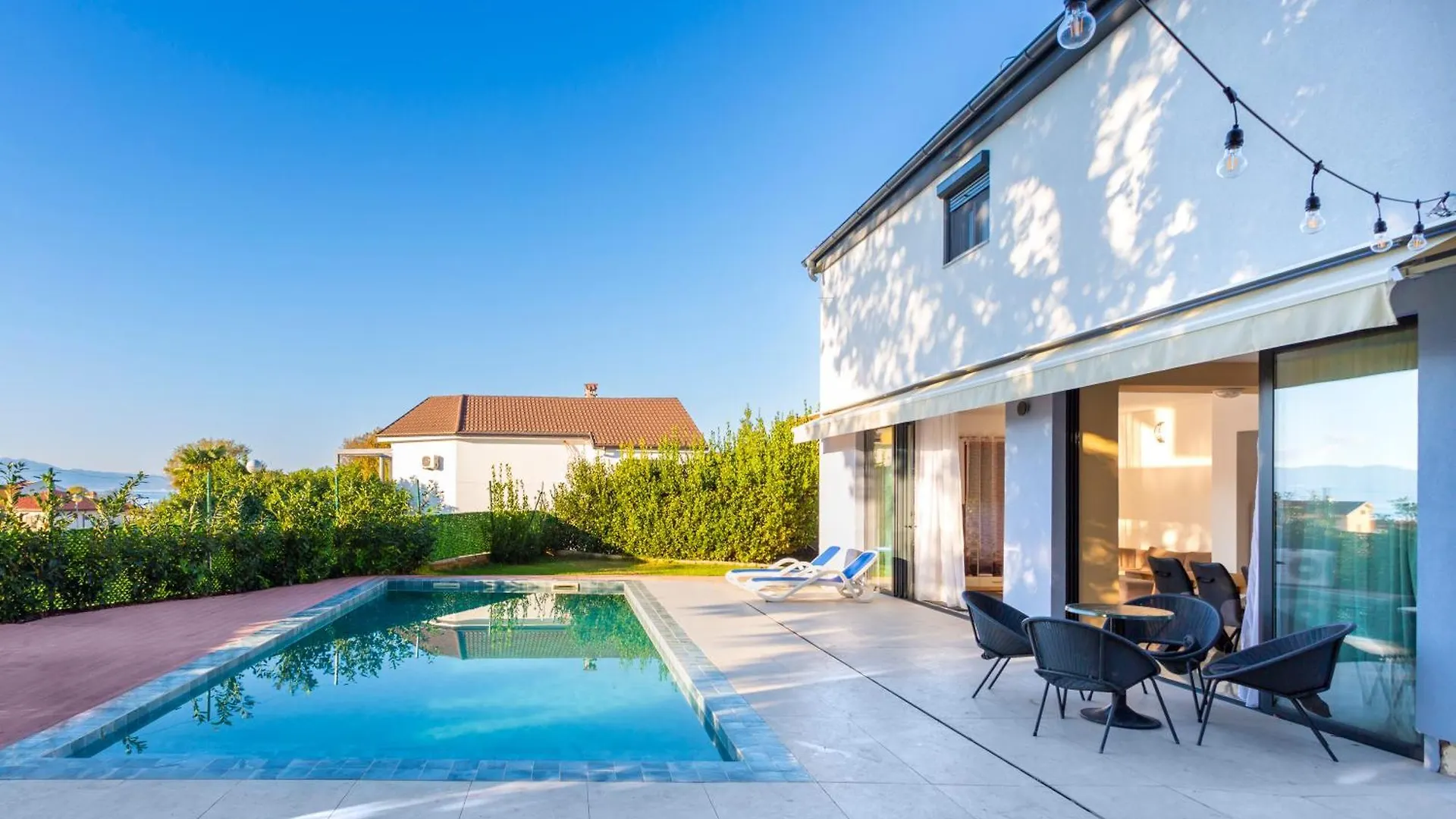 Villa House Serenity Njivice Croatia
